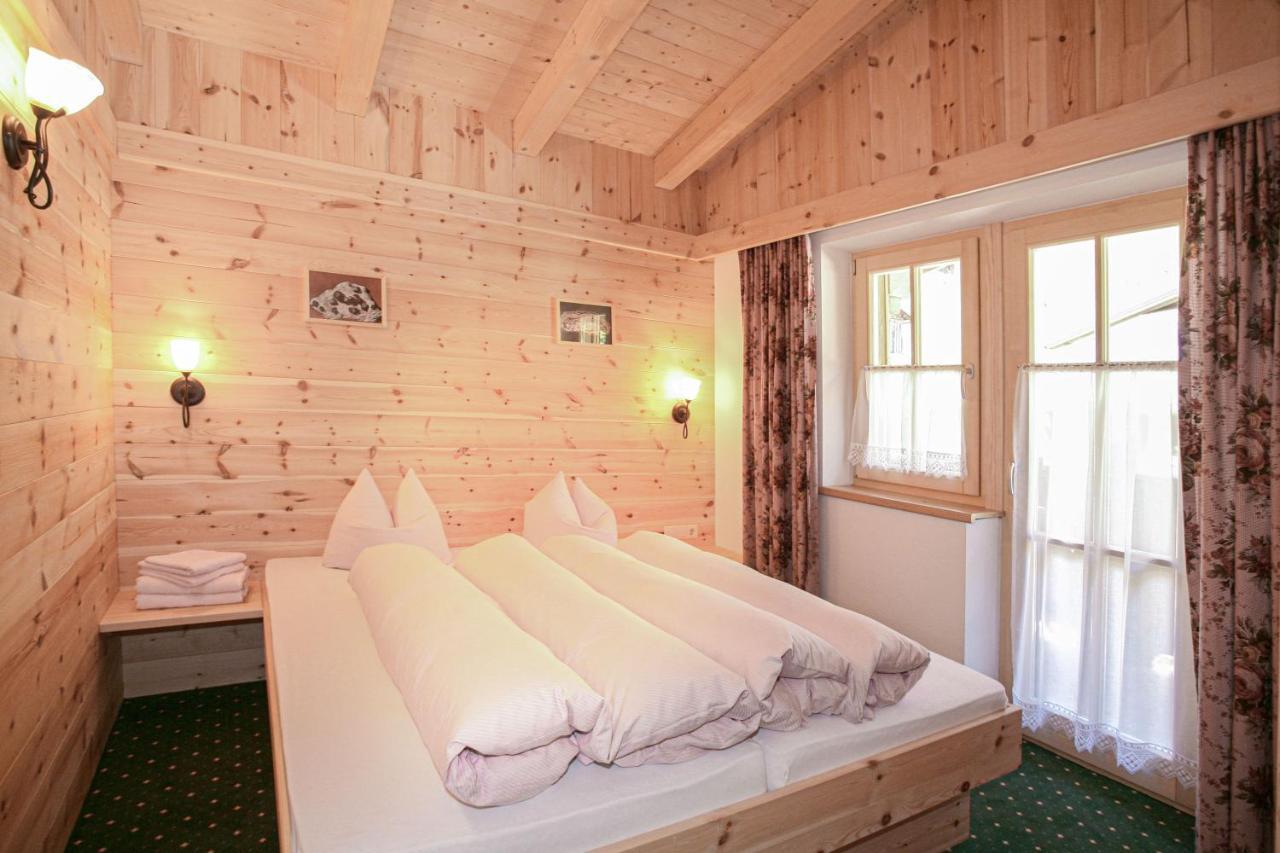 Hotel Silbertal - Almhuetten Sölden Exteriör bild