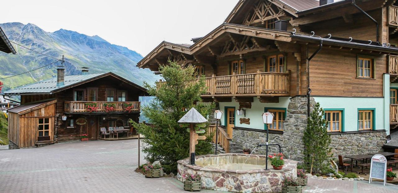 Hotel Silbertal - Almhuetten Sölden Exteriör bild